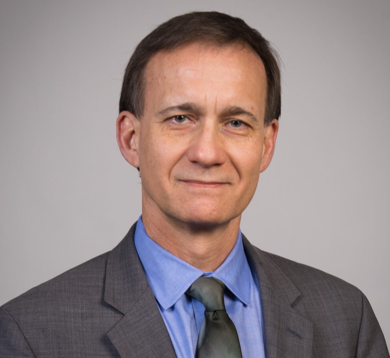 Headshot of Paul Smoke