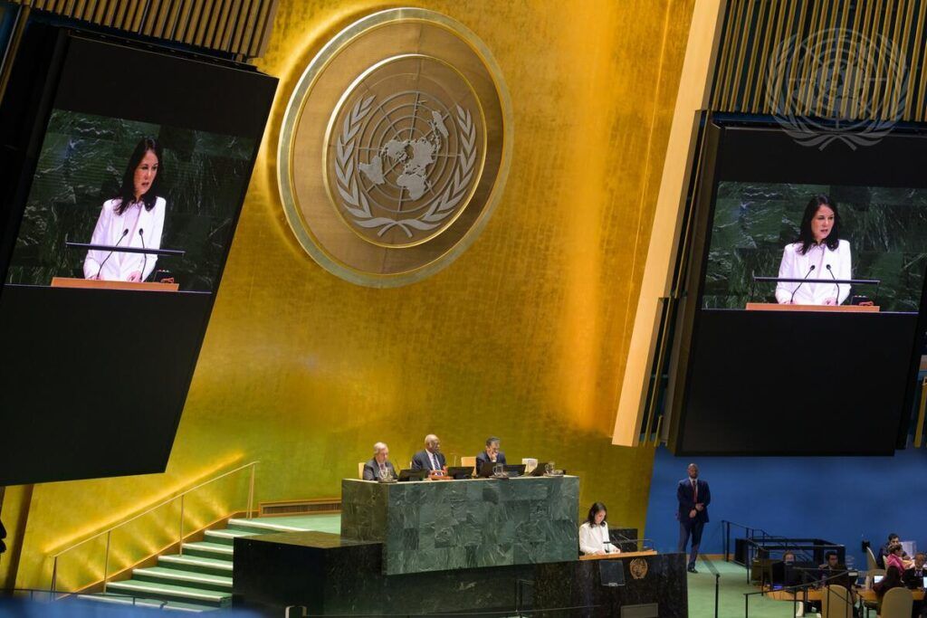Person at a podium in the UN headquarters.
