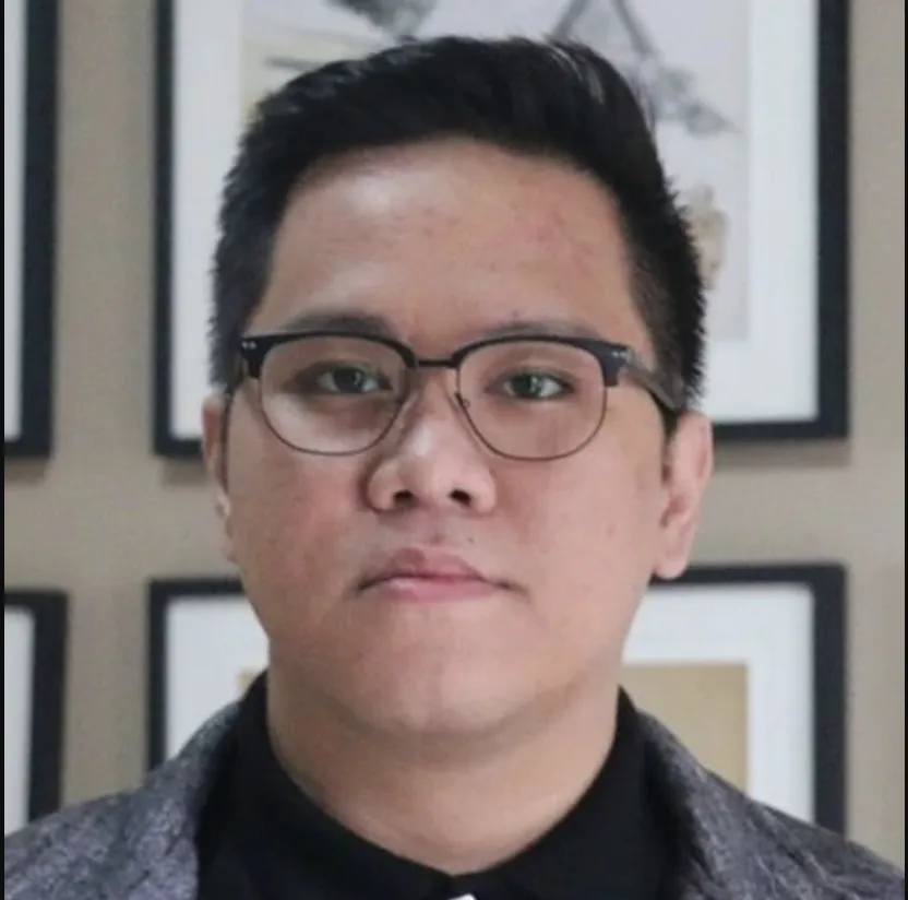Headshot of Vino Lucero