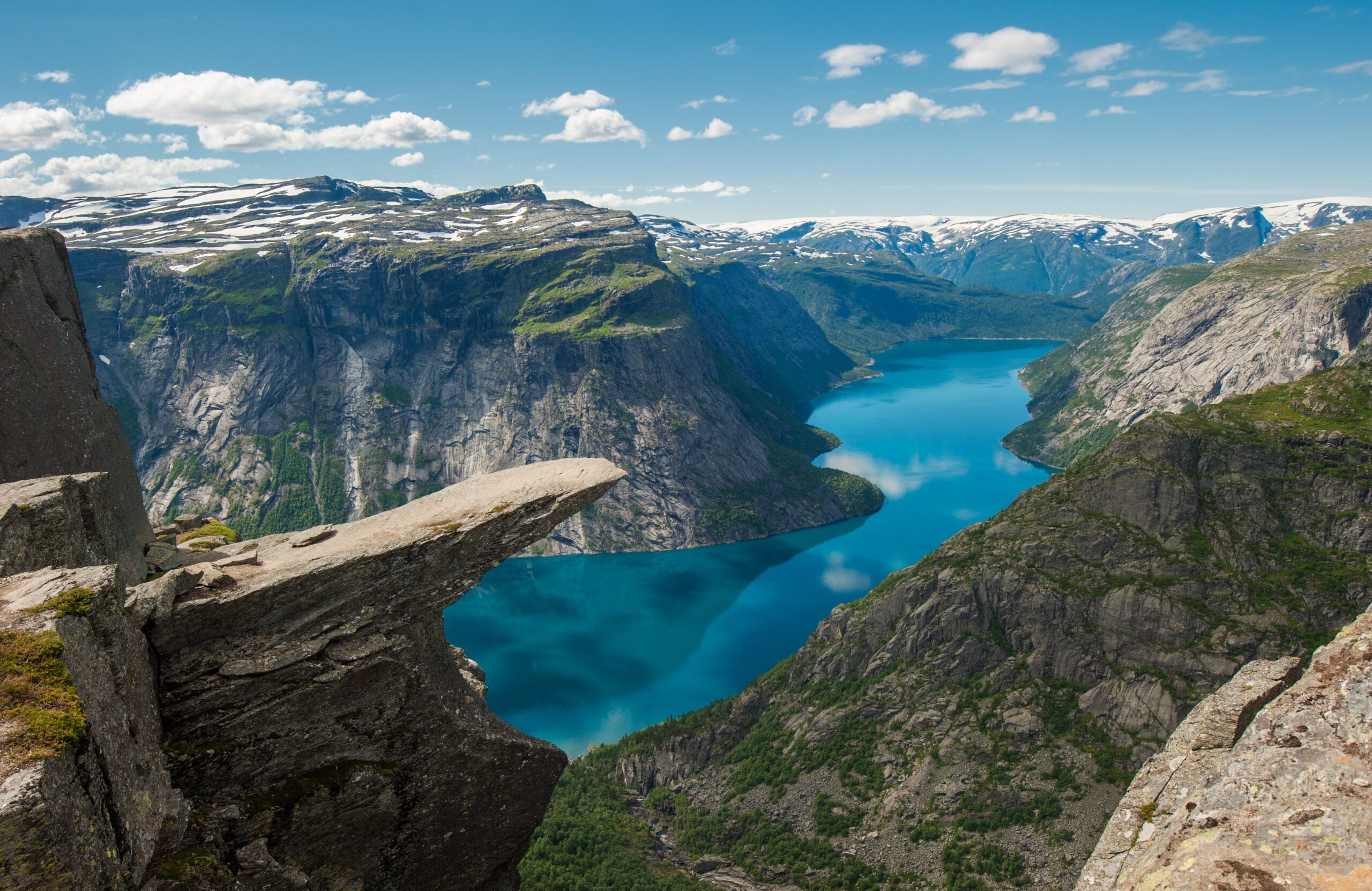 Trolltunga, Troll